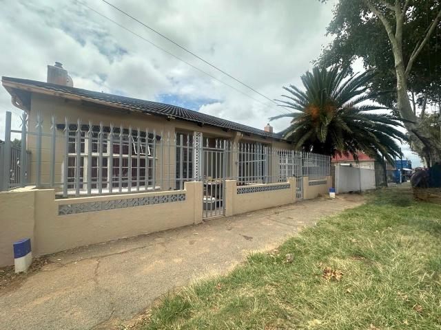 House for sale in Vosloorus, Gauteng
