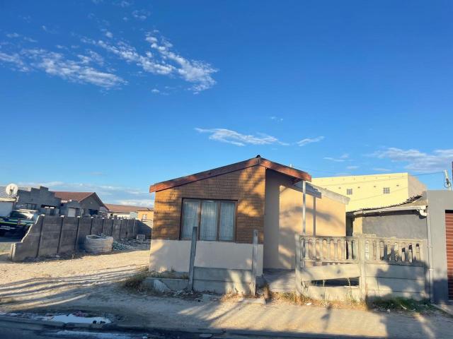 House for sale in Khayelitsha