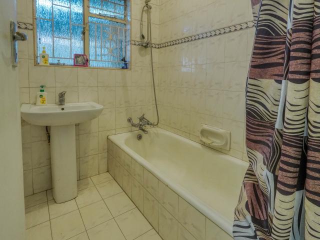 House for sale in Waterkloof, Gauteng