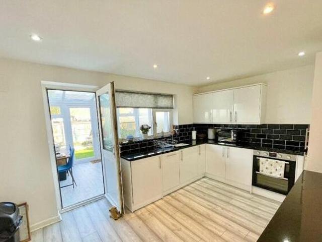 House for sale in Leigh-on-sea