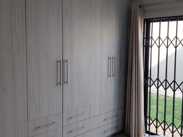 House for sale in Hartbeespoort Dam Nature Reserve, North West