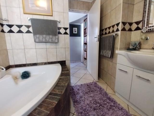 House for sale in Naboomspruit, Limpopo