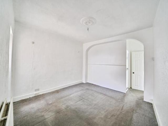 House for sale in Cat Hill
