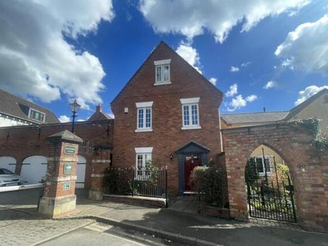 House for sale in Lyons, Greater London