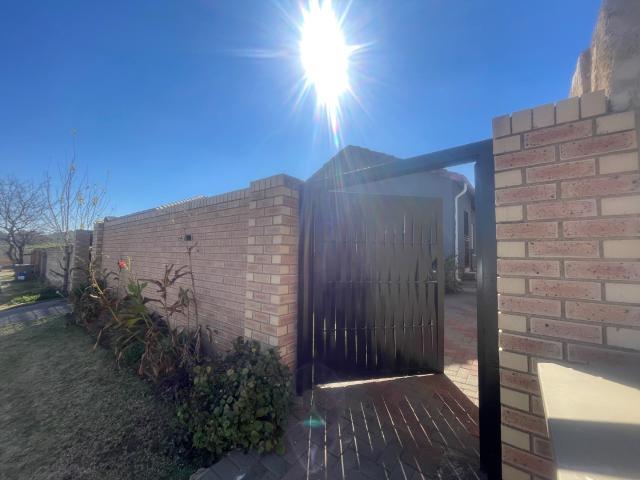 House for sale in Vosloorus, Gauteng