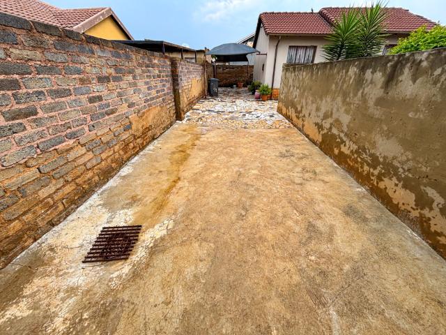 House for sale in Vosloorus, Gauteng