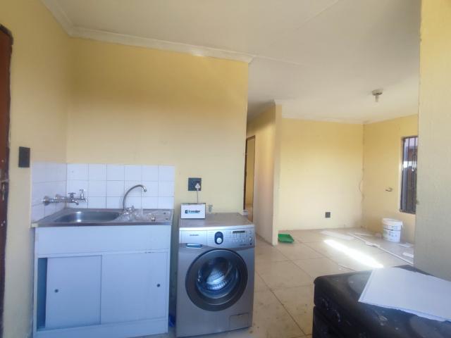 House for sale in Soweto, Protea Glen
