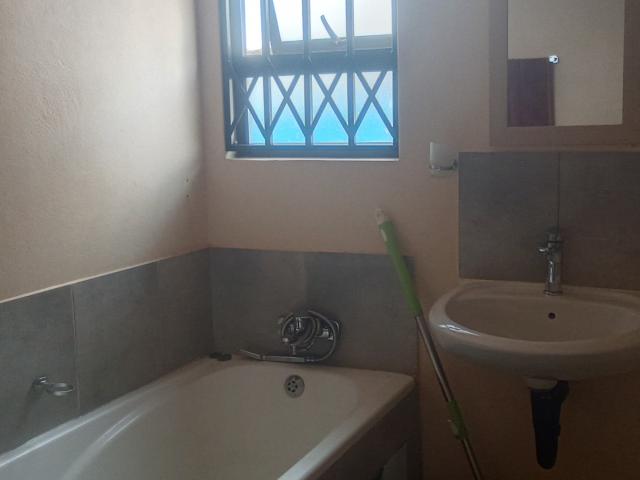 House for sale in Mohlakeng, Gauteng