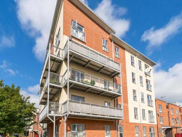 House for sale in Reading