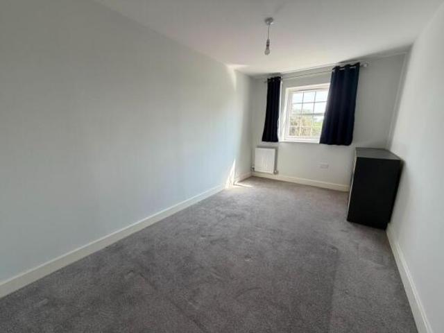 Flat for sale in Five Acres, Hertfordshire