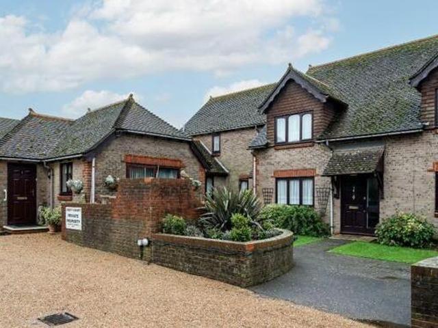 House for sale in Seaford, Iford