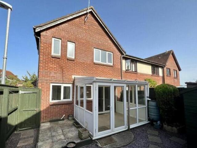 House for sale in Lyons, Greater London