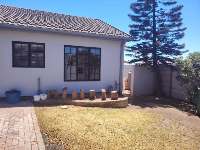 House for sale in West Coast, Britannia Bay