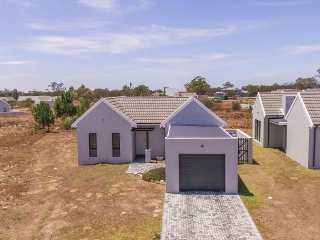 House for sale in Beachview, Eastern Cape