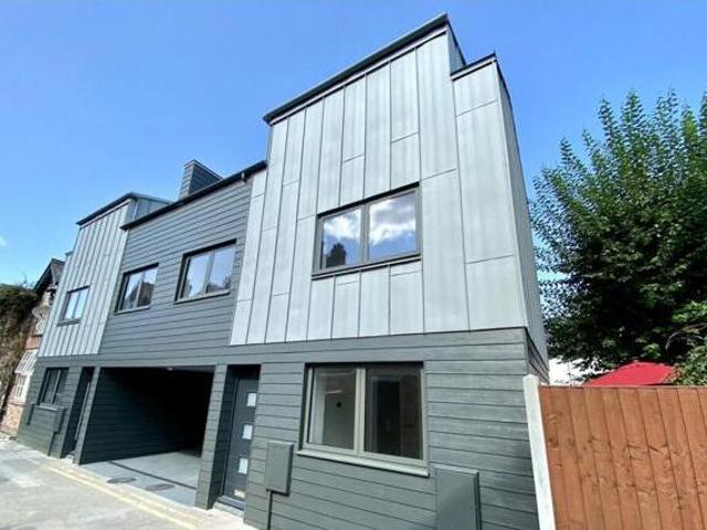 House for sale in Lyons, Greater London