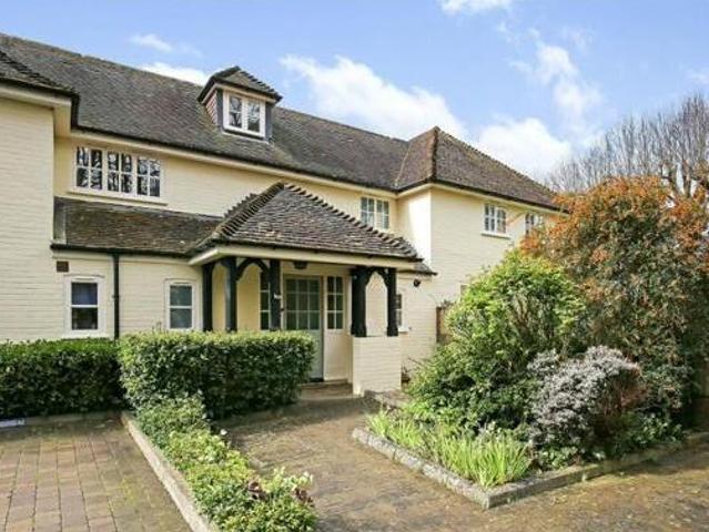 House for sale in Sleepers' Hill, Winchester