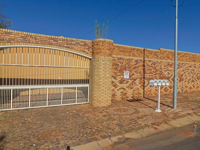 House for sale in Nooitgedacht, Gauteng