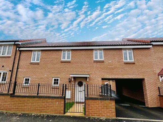 House for sale in Yeovil, Somerset