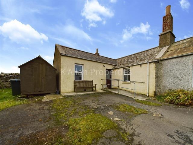 House for sale in Pierowall, Broughton