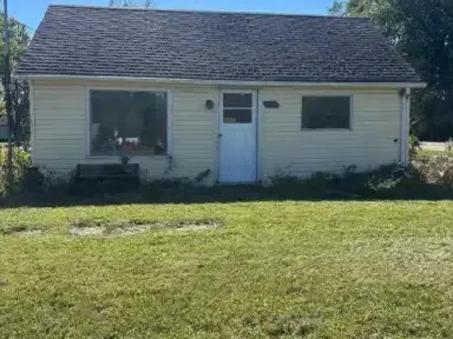 House for rent in Fort Erie, Golden Horseshoe