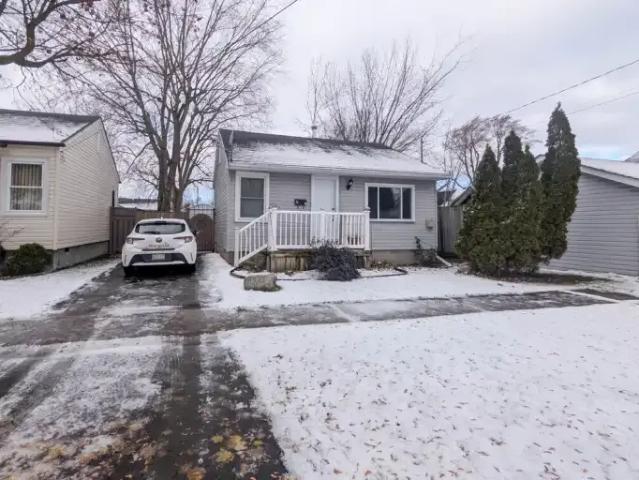 House for rent in Fort Erie, Golden Horseshoe