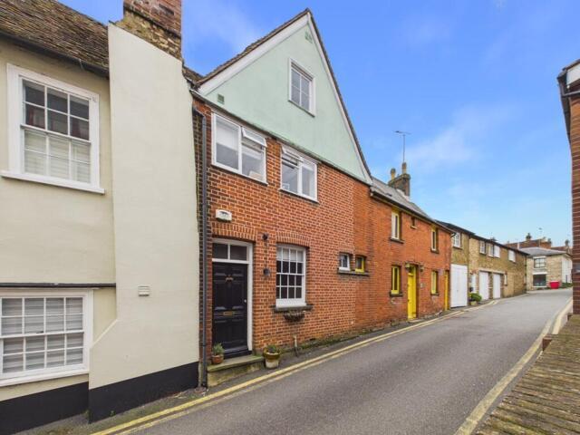 House for sale in Chipping Hill, Essex