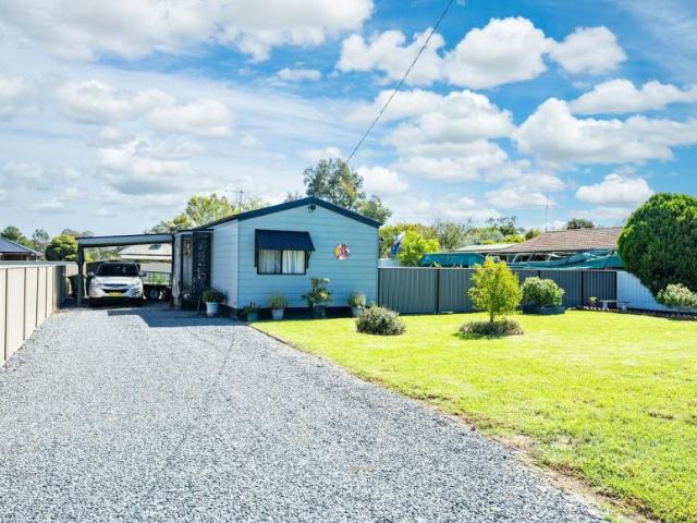 House for sale in Holbrook, Greater Hume Shire Council