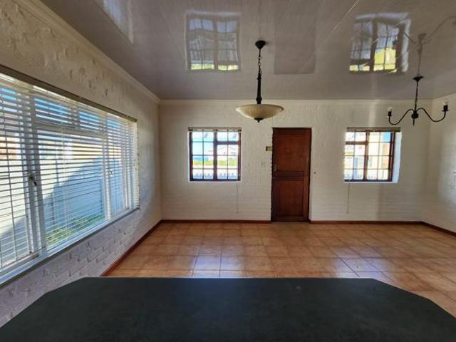 House for sale in Rietpoel, Theewaterskloof Local Municipality