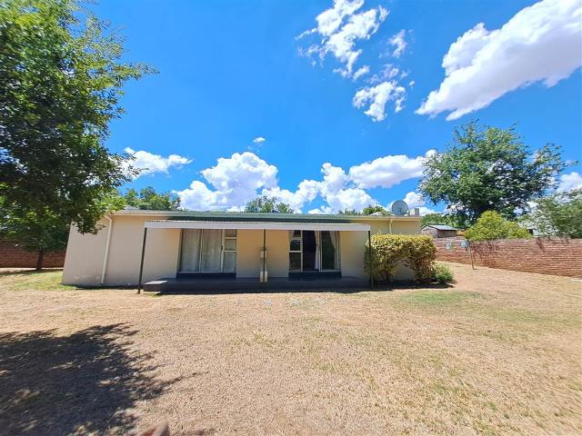 House for sale in Dordrecht, Eastern Cape
