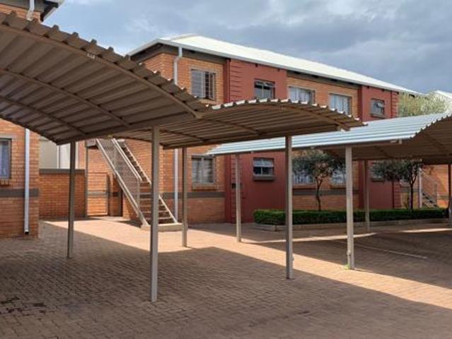 House for rent in Waterkloof, Gauteng