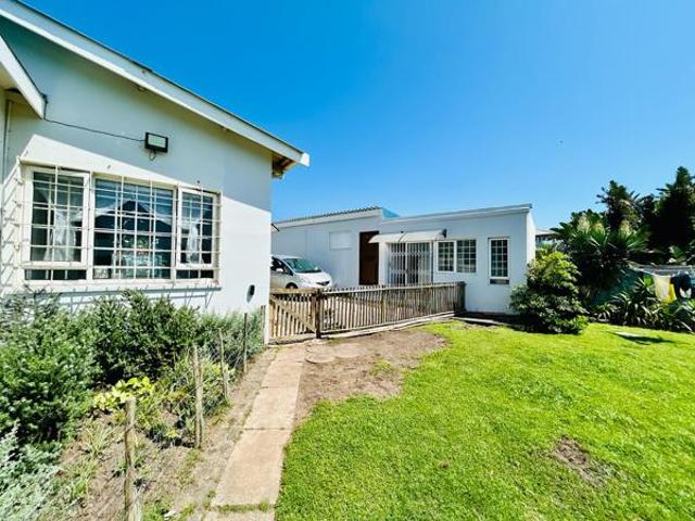 House for sale in Ugu District Municipality, Kwazulu-natal