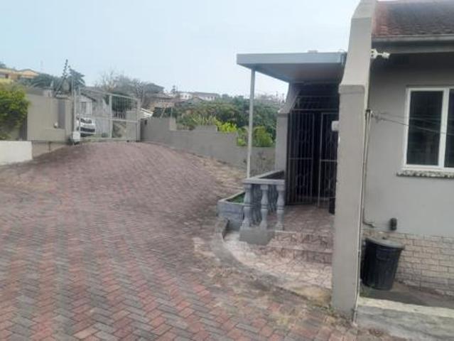 House for rent in Durban North, Kwazulu-natal