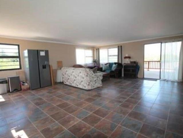 House for sale in Bushmans River Mouth, Eastern Cape
