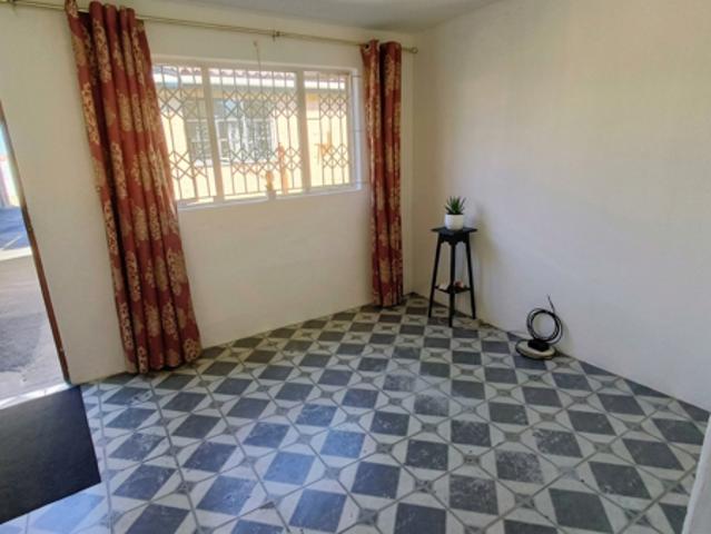 House for rent in Seaview, Kwazulu-natal