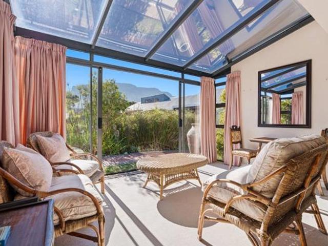 House for sale in Cape Town, Western Cape
