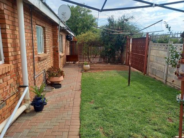 House for rent in Frances Baard, Northern Cape