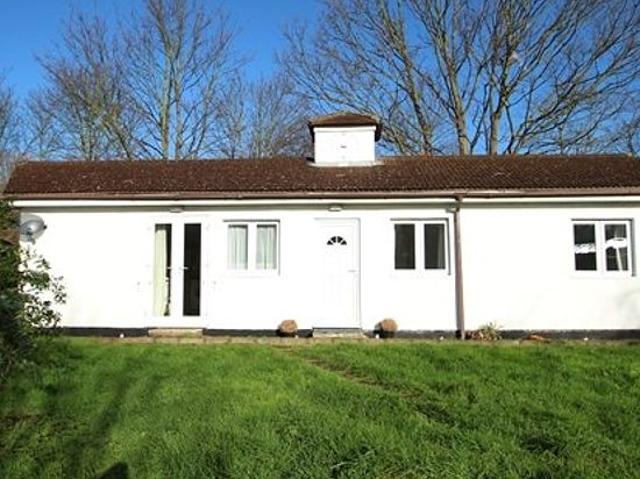 House for rent in Upper Elmers End, Greater London