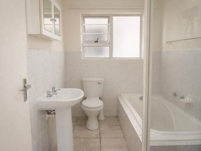 House for sale in Cape Town, Western Cape