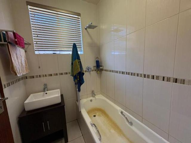 House for sale in Frances Baard, Northern Cape
