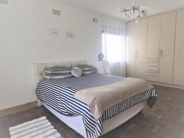 House for sale in Cape Town, Western Cape