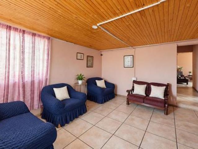 House for sale in Upington, ǁKhara Hais Local Municipality