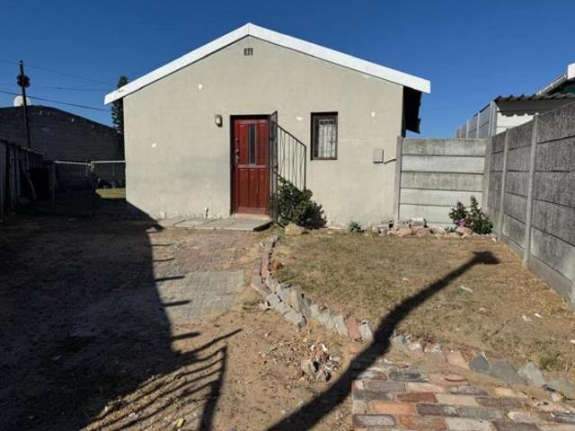 House for sale in Cape Town, Western Cape