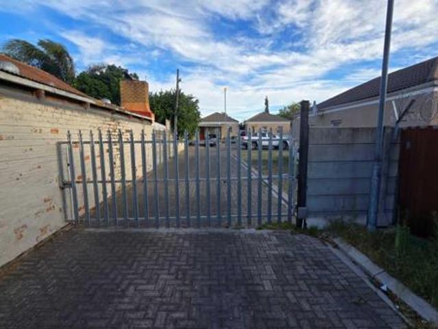 House for sale in Cape Town, Western Cape