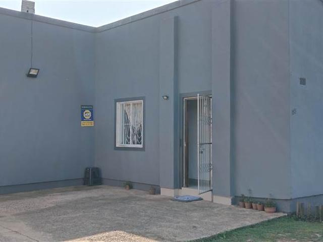 House for sale in Tongaat Beach, Kwazulu-natal