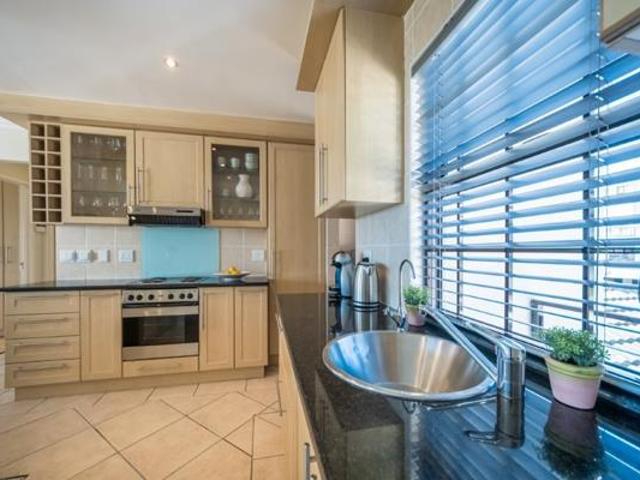 House for sale in Cape Town, Western Cape