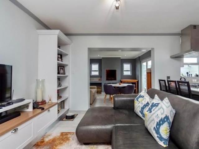 House for sale in Cape Town, Western Cape