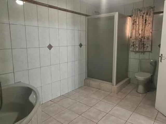 House for rent in Seaview, Kwazulu-natal