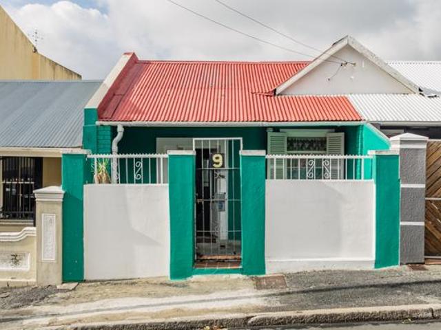 House for sale in Cape Town, Western Cape