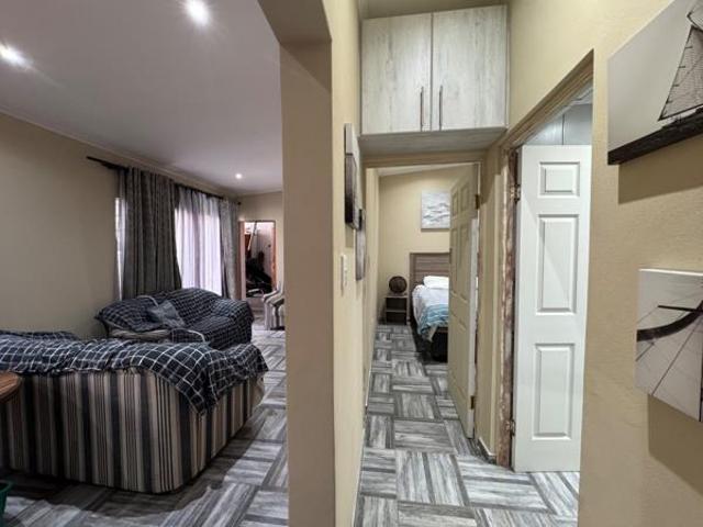 House for sale in Bushmans River Mouth, Eastern Cape
