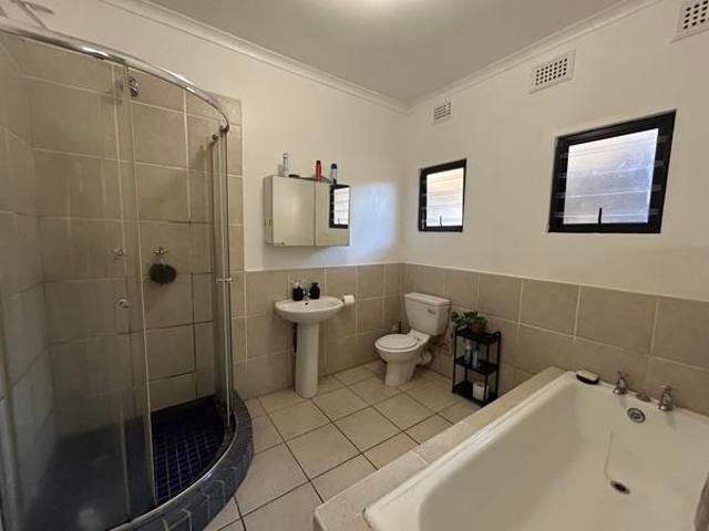 House for rent in Seaview, Kwazulu-natal